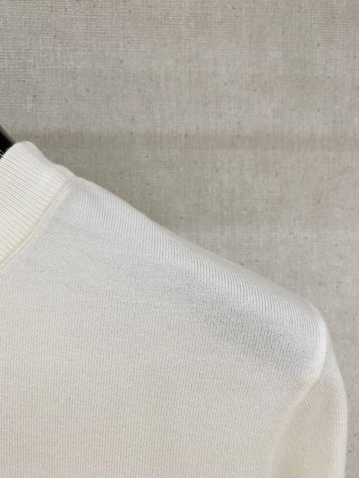 Classic Fashion Sweater-136