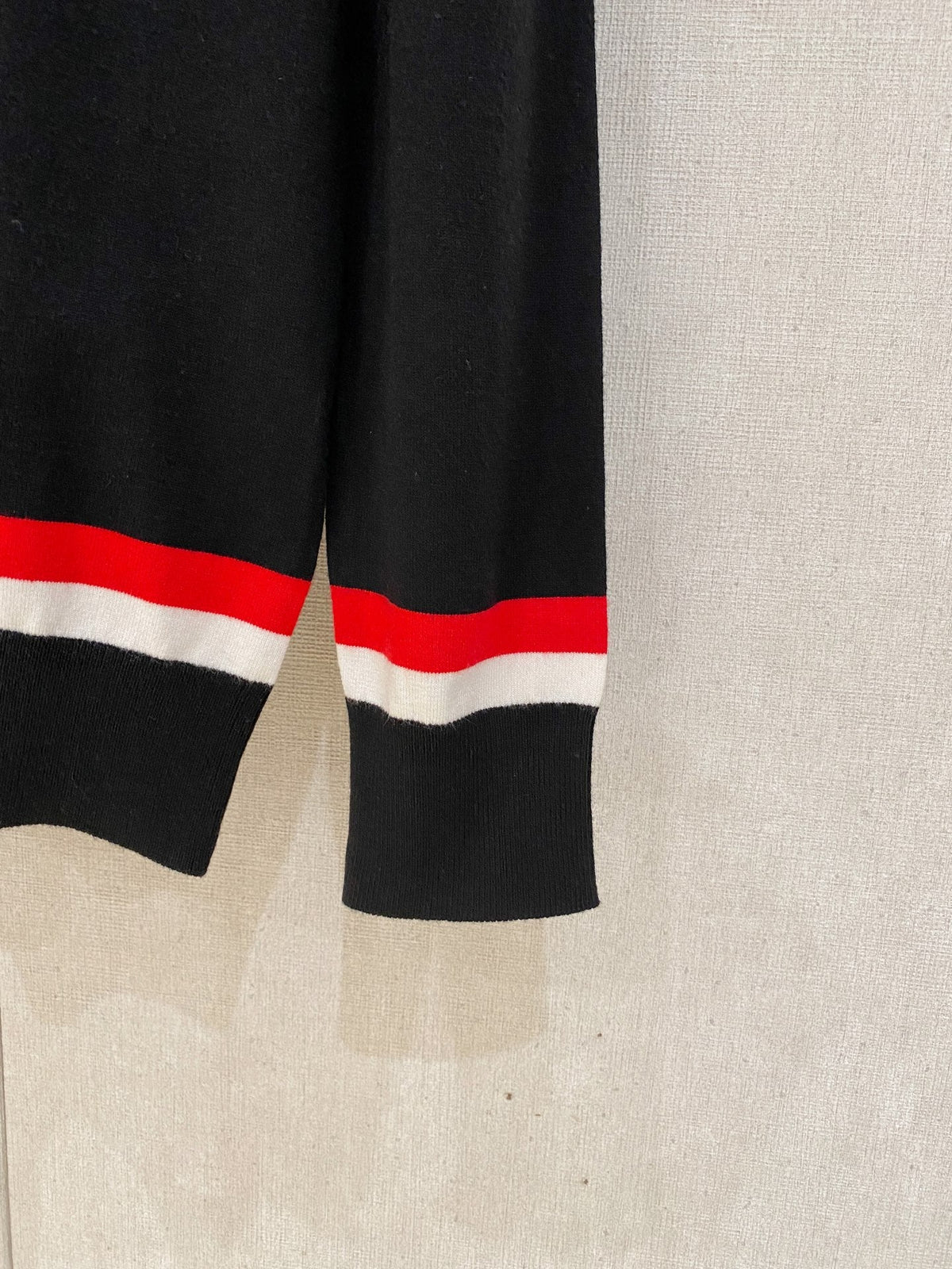 Classic Fashion Sweater-140