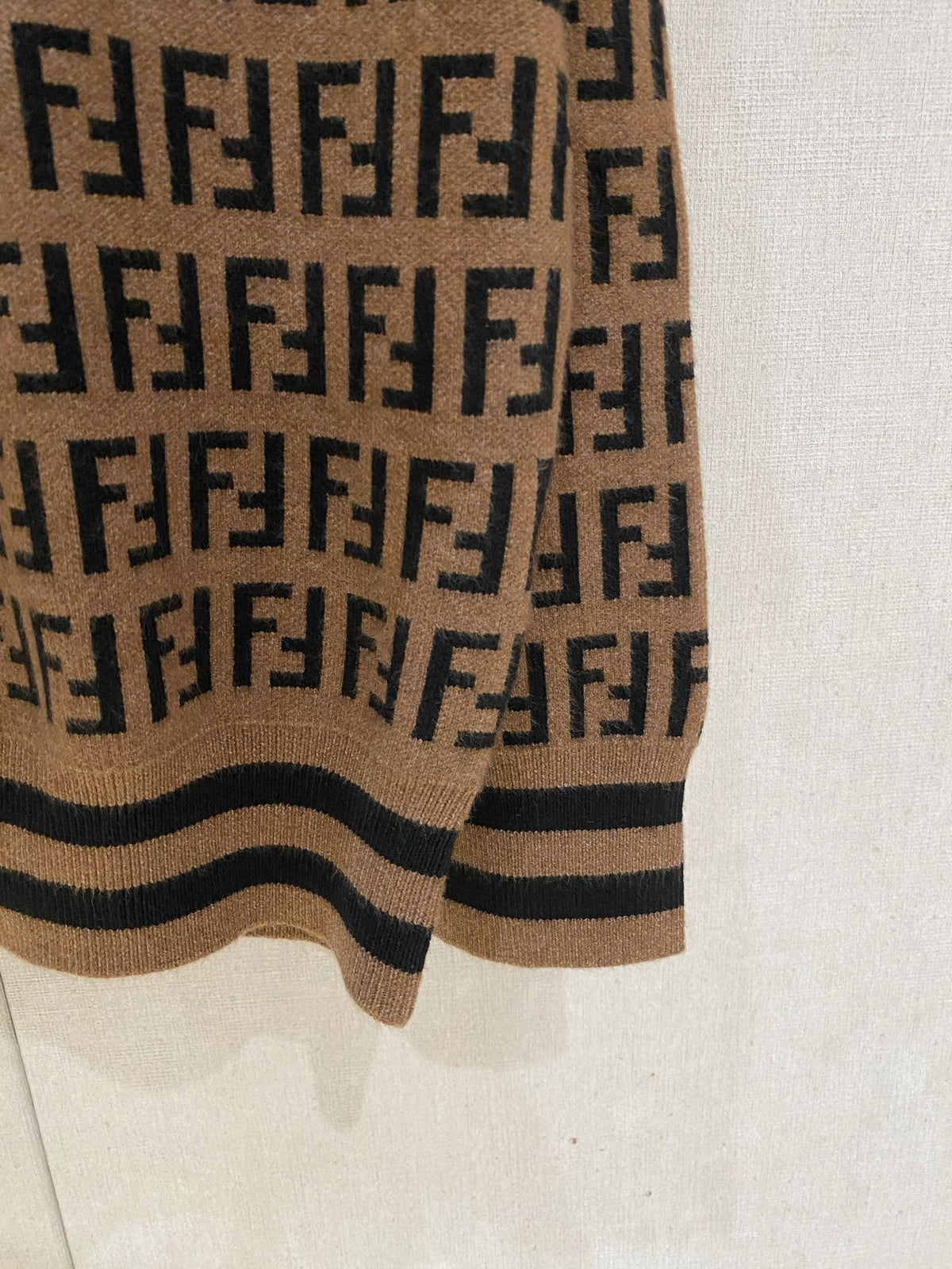 Classic Fashion Sweater-146