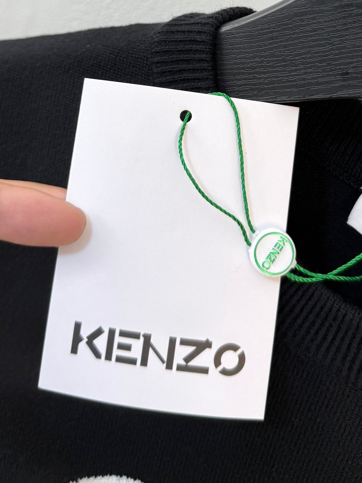 Classic Fashion Sweater-151