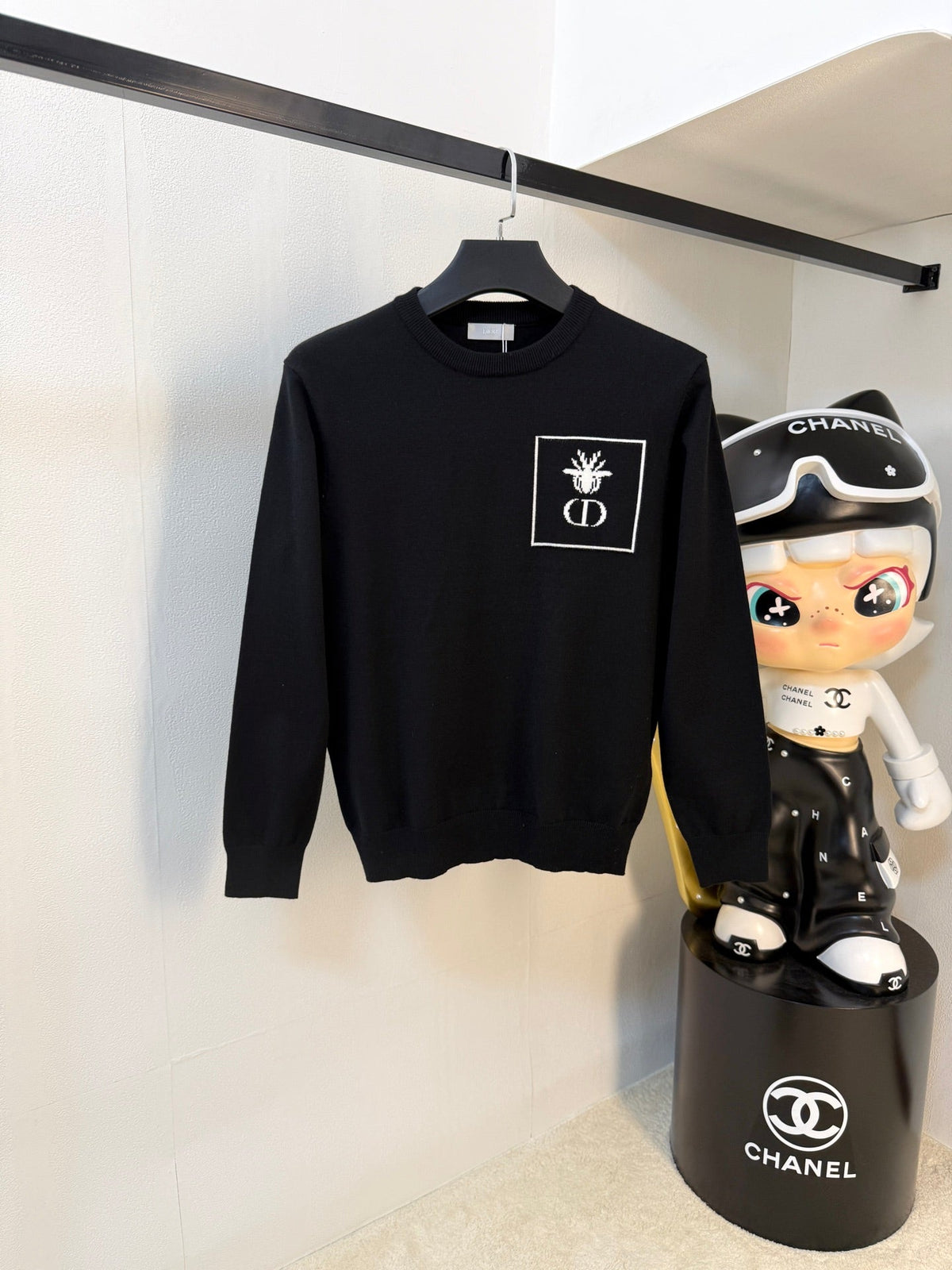 Classic Fashion Sweater-156