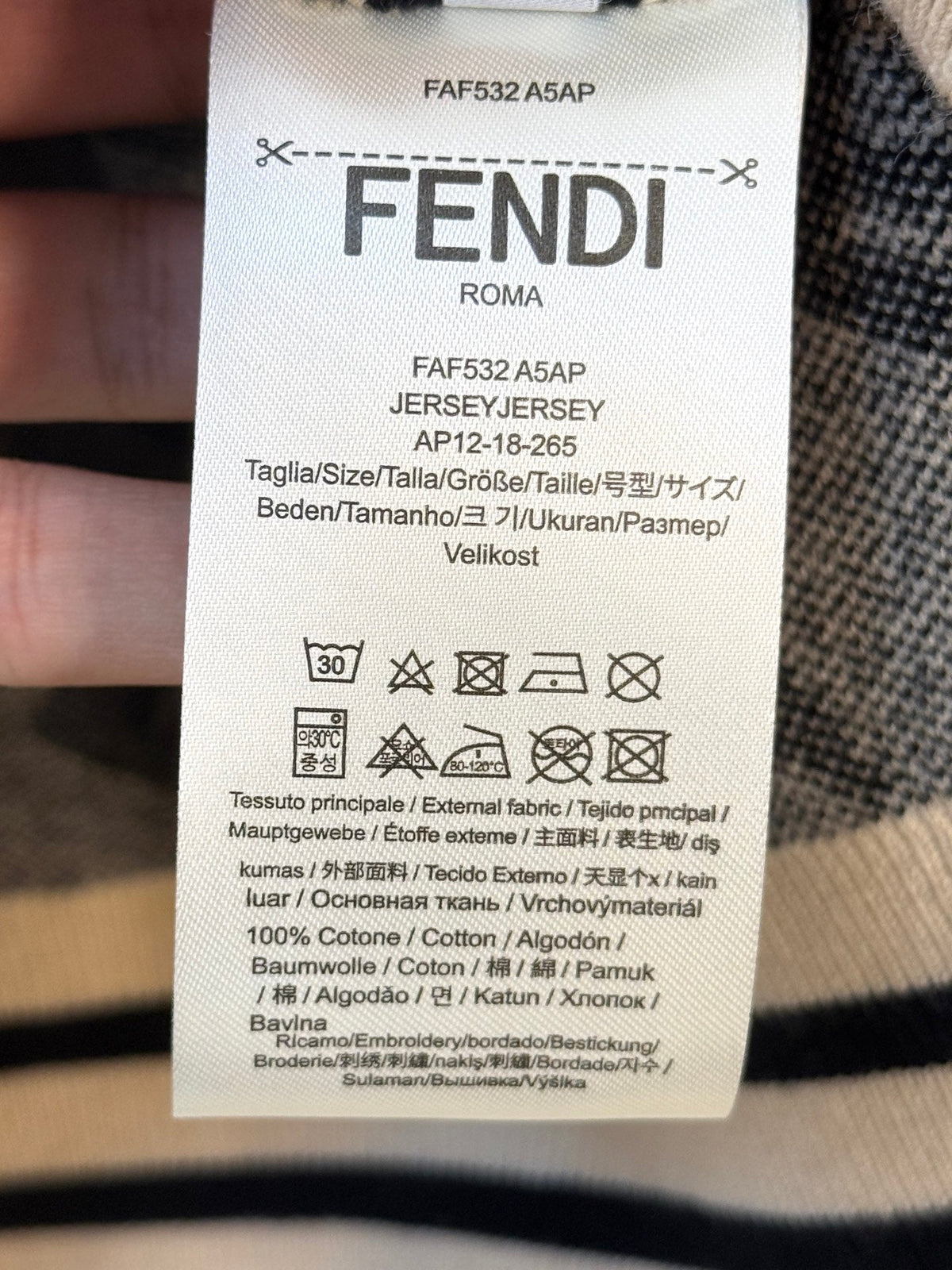 Classic Fashion Sweater-157