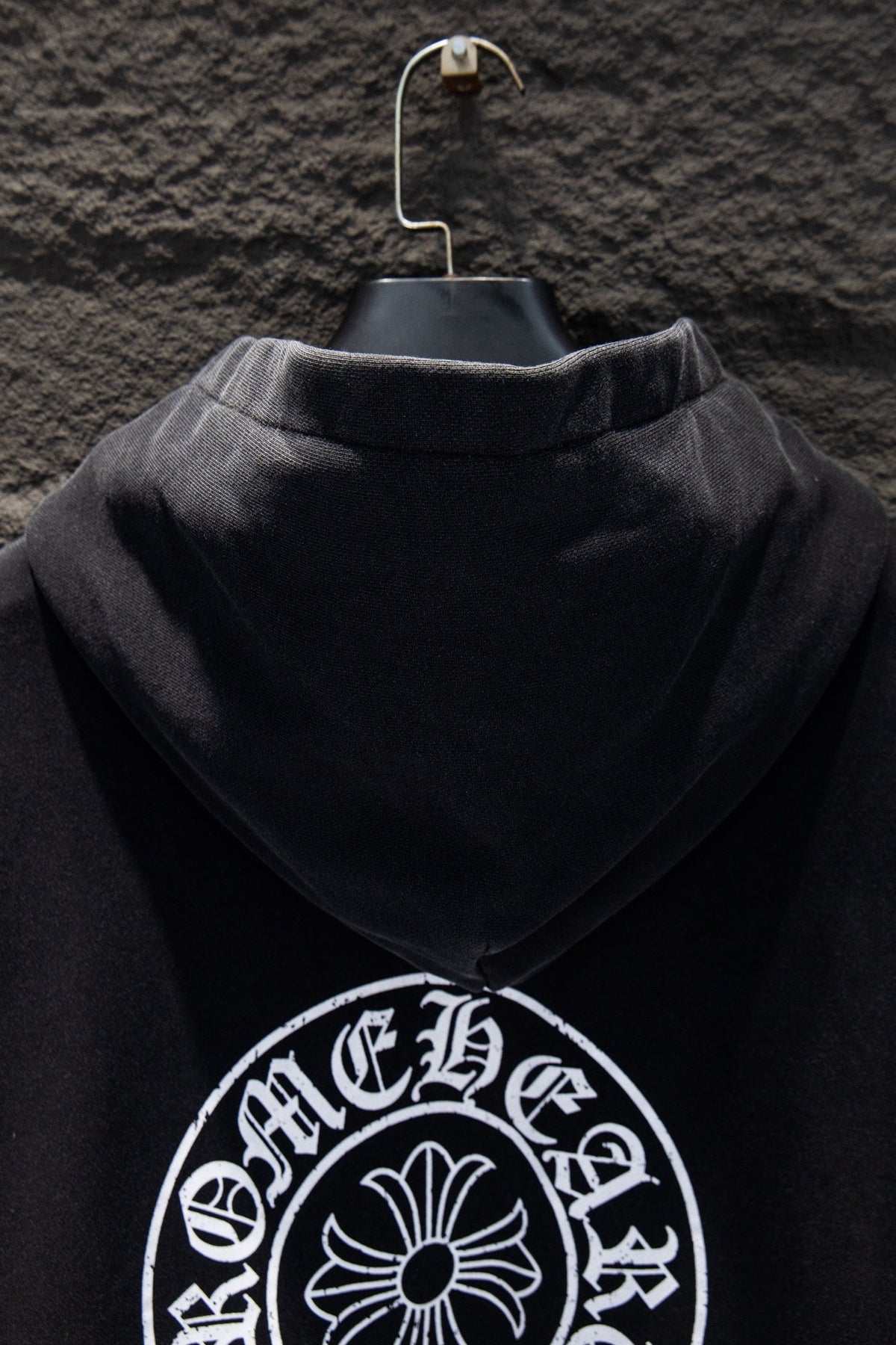 Classic Fit Hoodie-1002