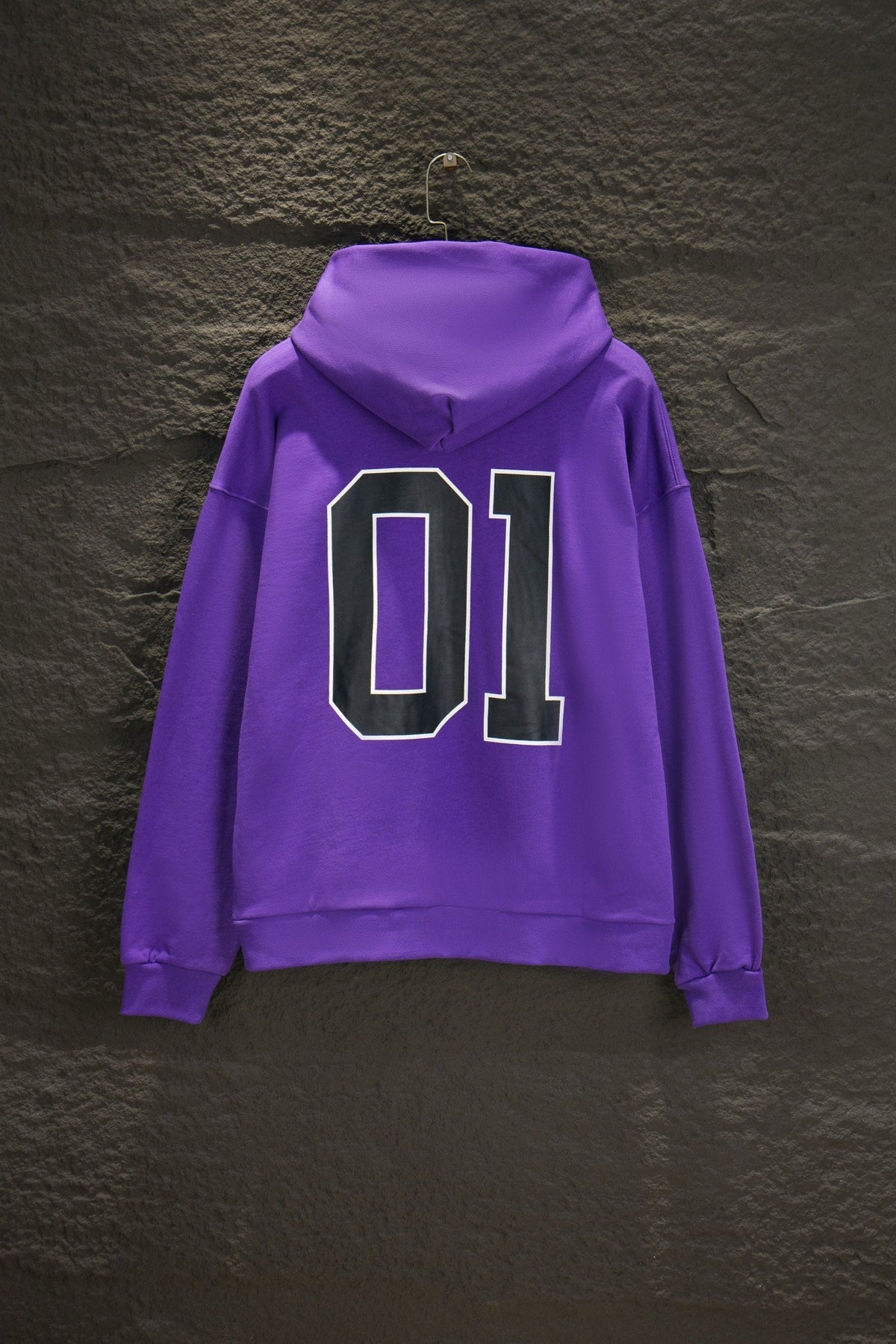 Classic Fit Hoodie-1008