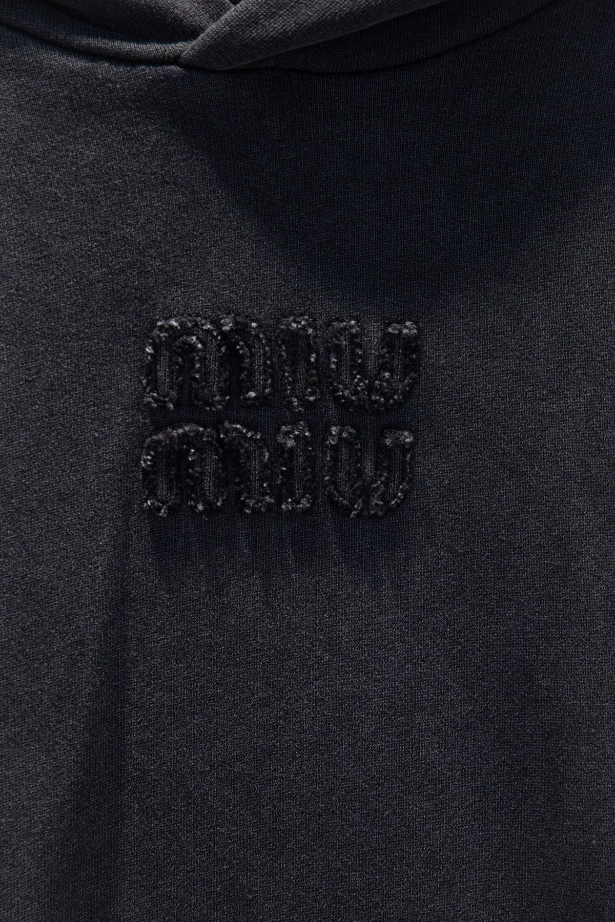 Classic Fit Hoodie-1012