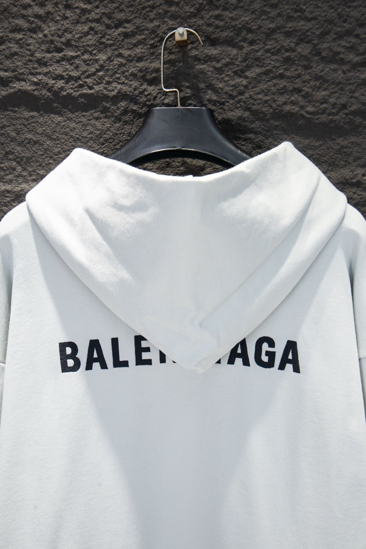 Classic Fit Hoodie-1013