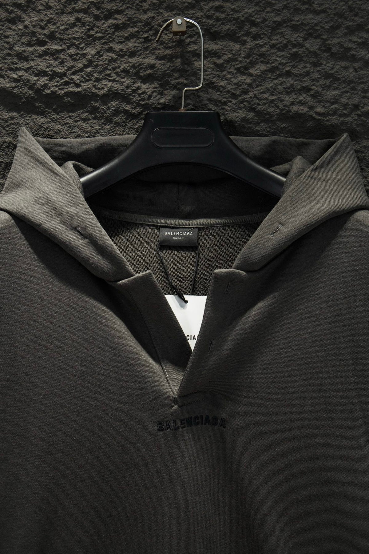 Classic Fit Hoodie-1015