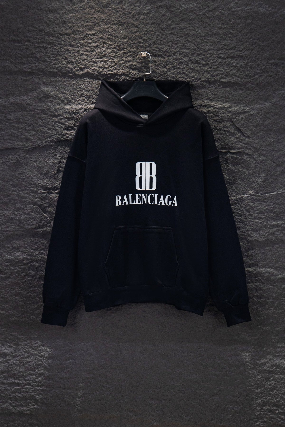 Classic Fit Hoodie-1017