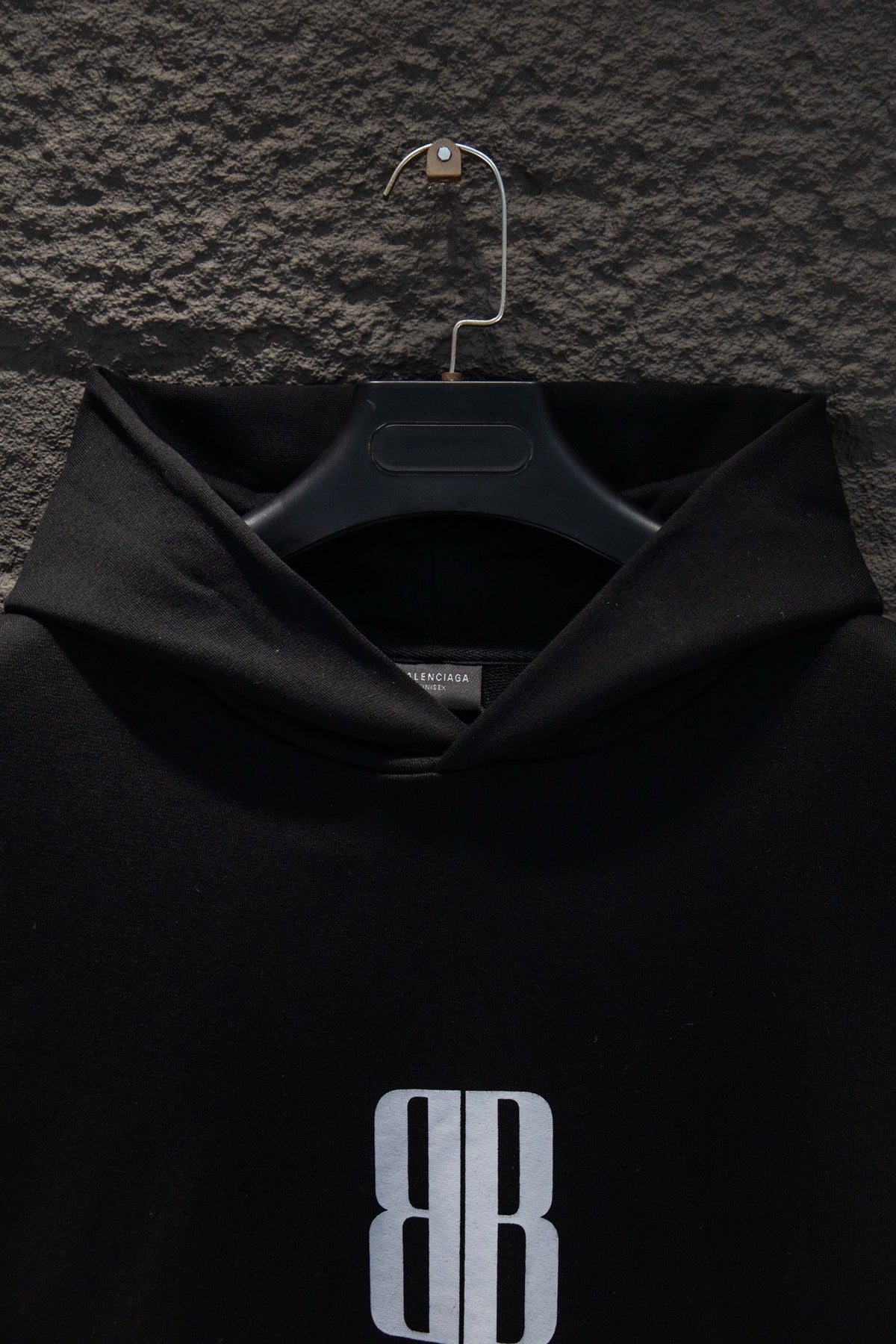 Classic Fit Hoodie-1017