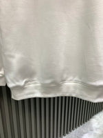 Classic Fit Hoodie-1023