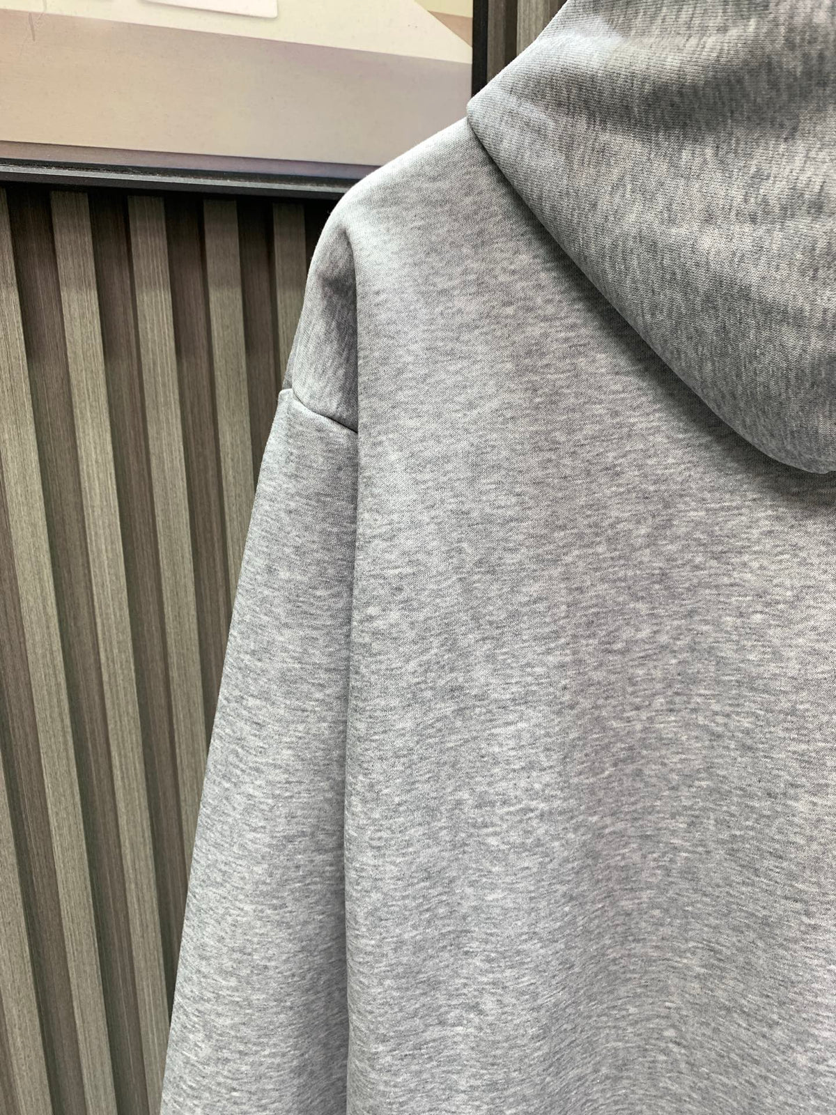 Classic Fit Hoodie-1026