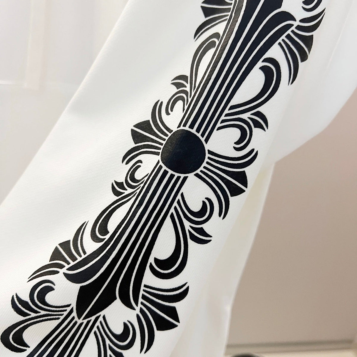 Classic Fit Hoodie-1035