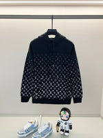 Classic Fit Hoodie-1040