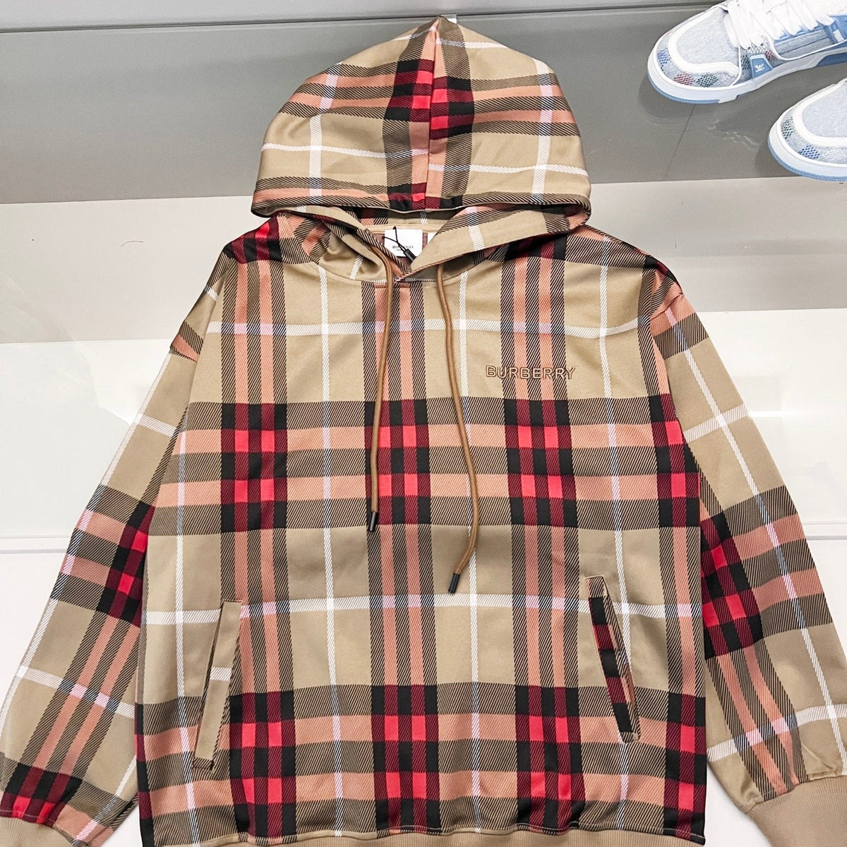 Classic Fit Hoodie-1041