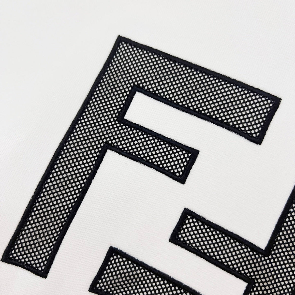 Classic Fit Hoodie-1043