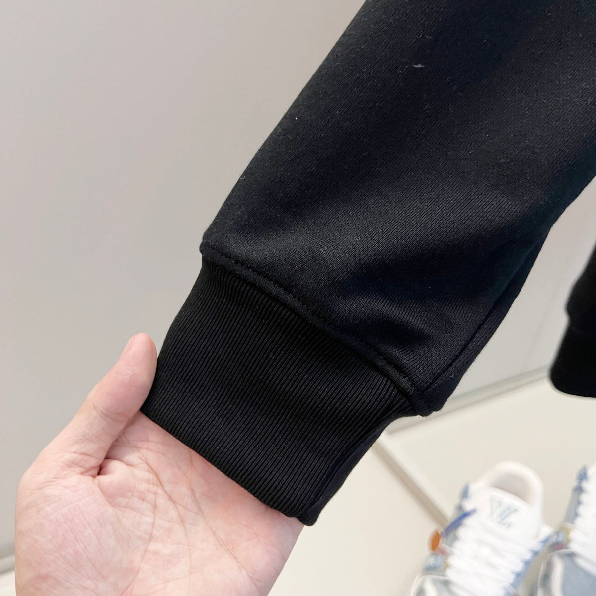 Classic Fit Hoodie-1044