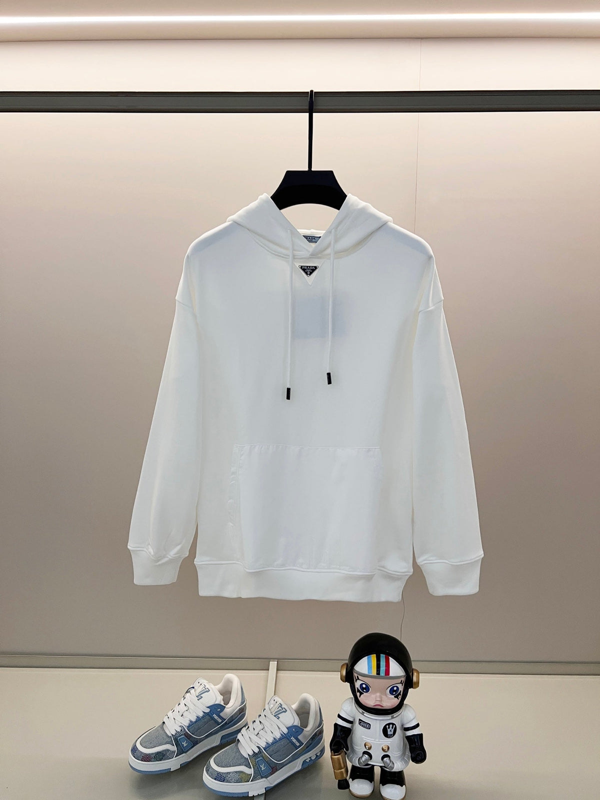 Classic Fit Hoodie-1051