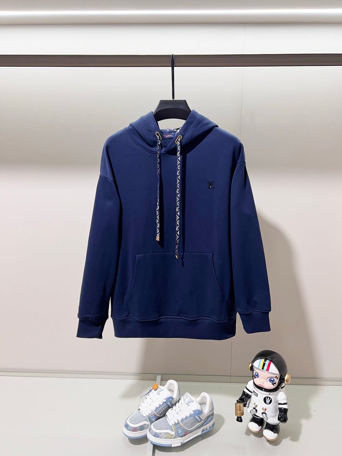 Classic Fit Hoodie-1061