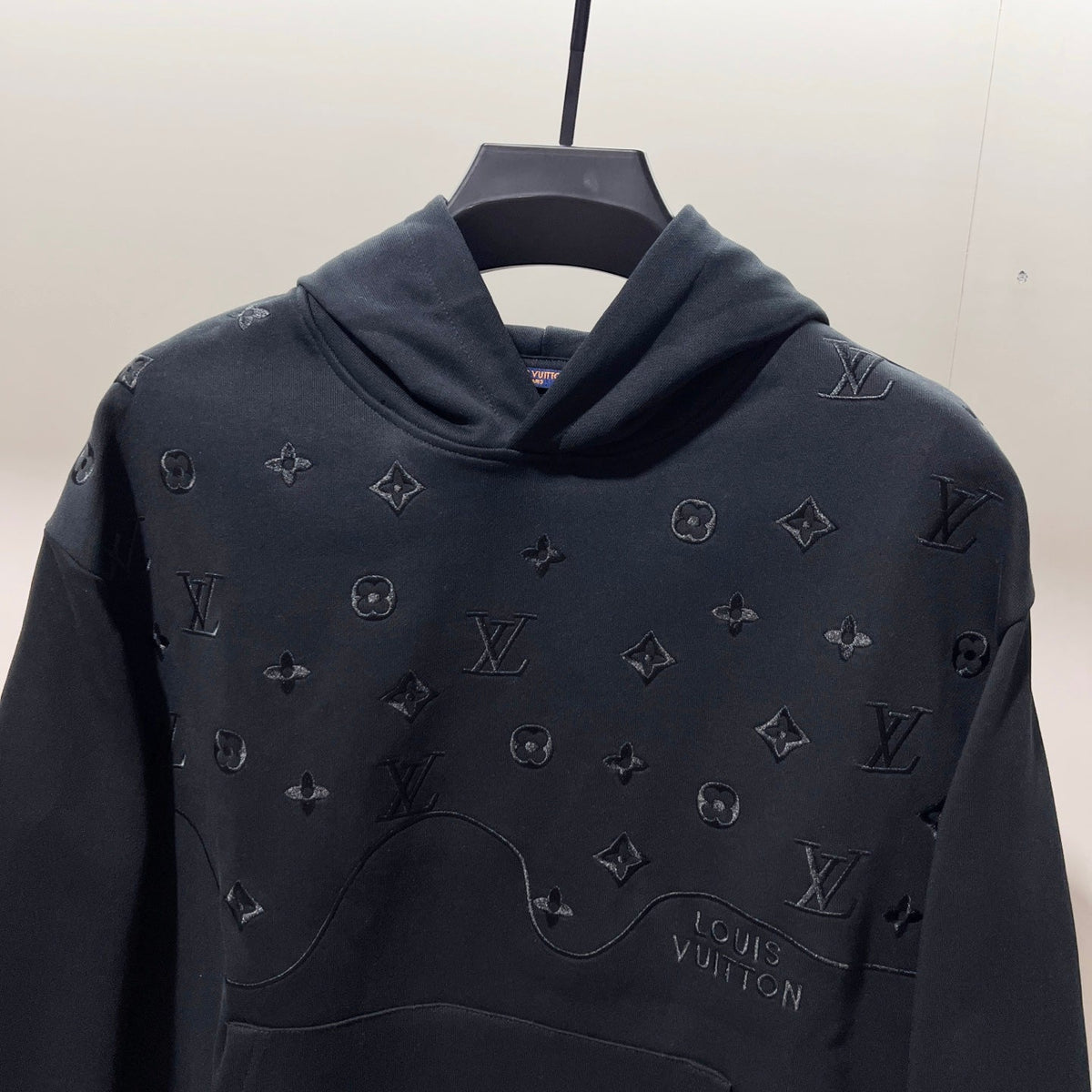 Classic Fit Hoodie-1065