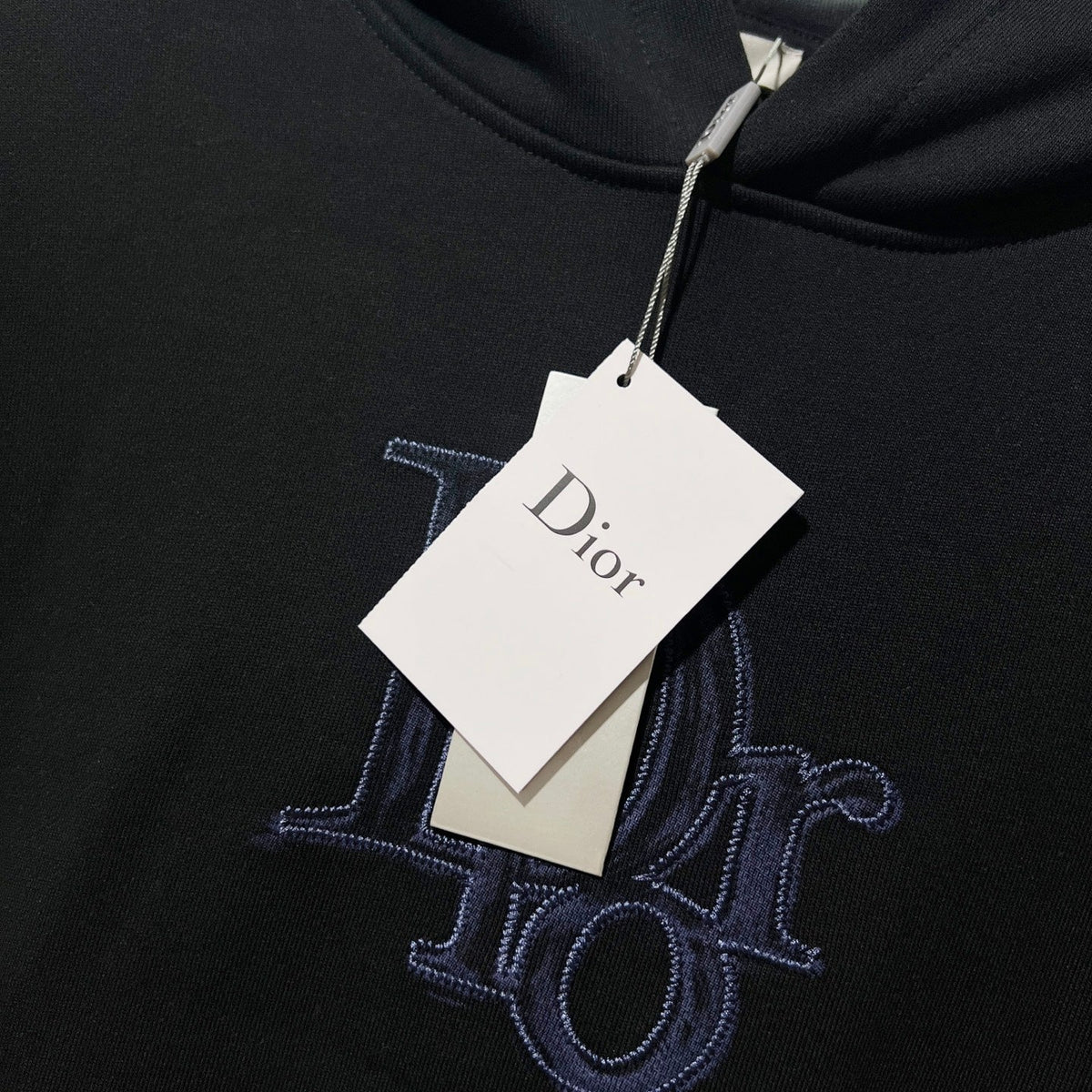 Classic Fit Hoodie-1072