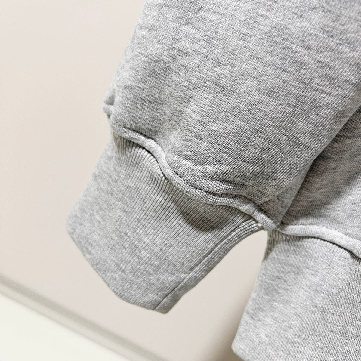 Classic Fit Hoodie-1079