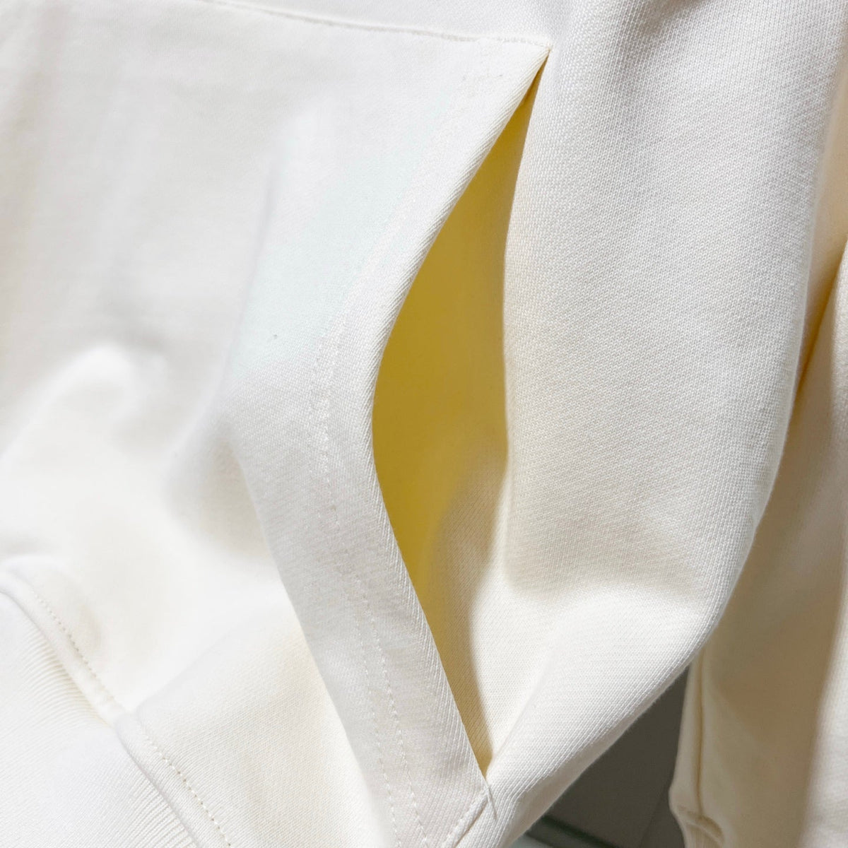 Classic Fit Hoodie-1080