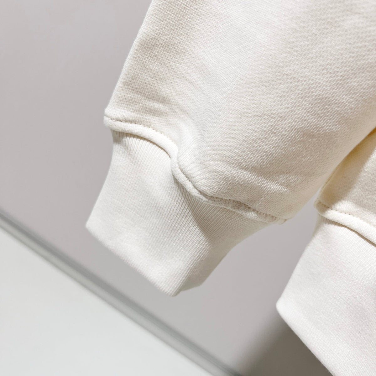 Classic Fit Hoodie-1080