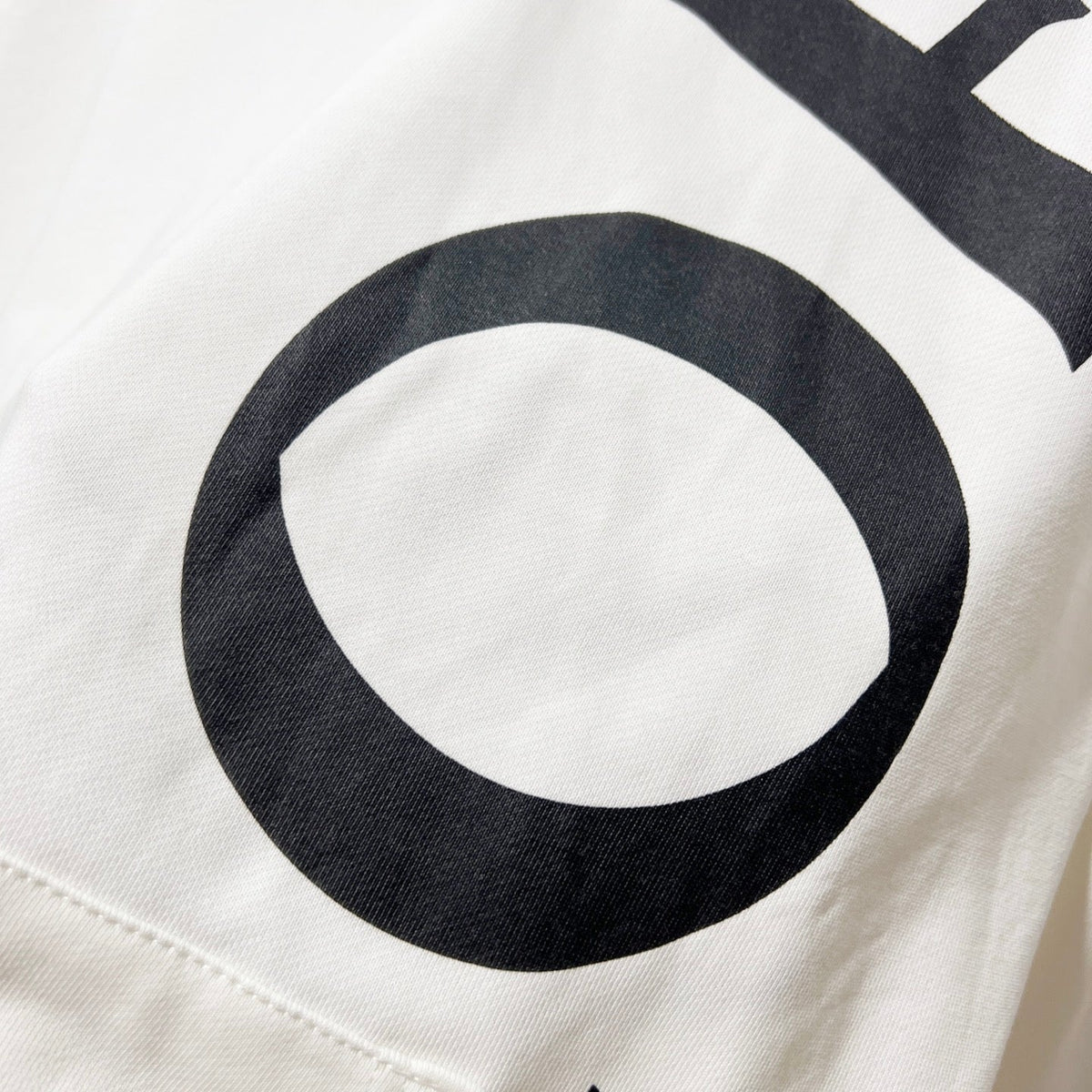 Classic Fit Hoodie-1091