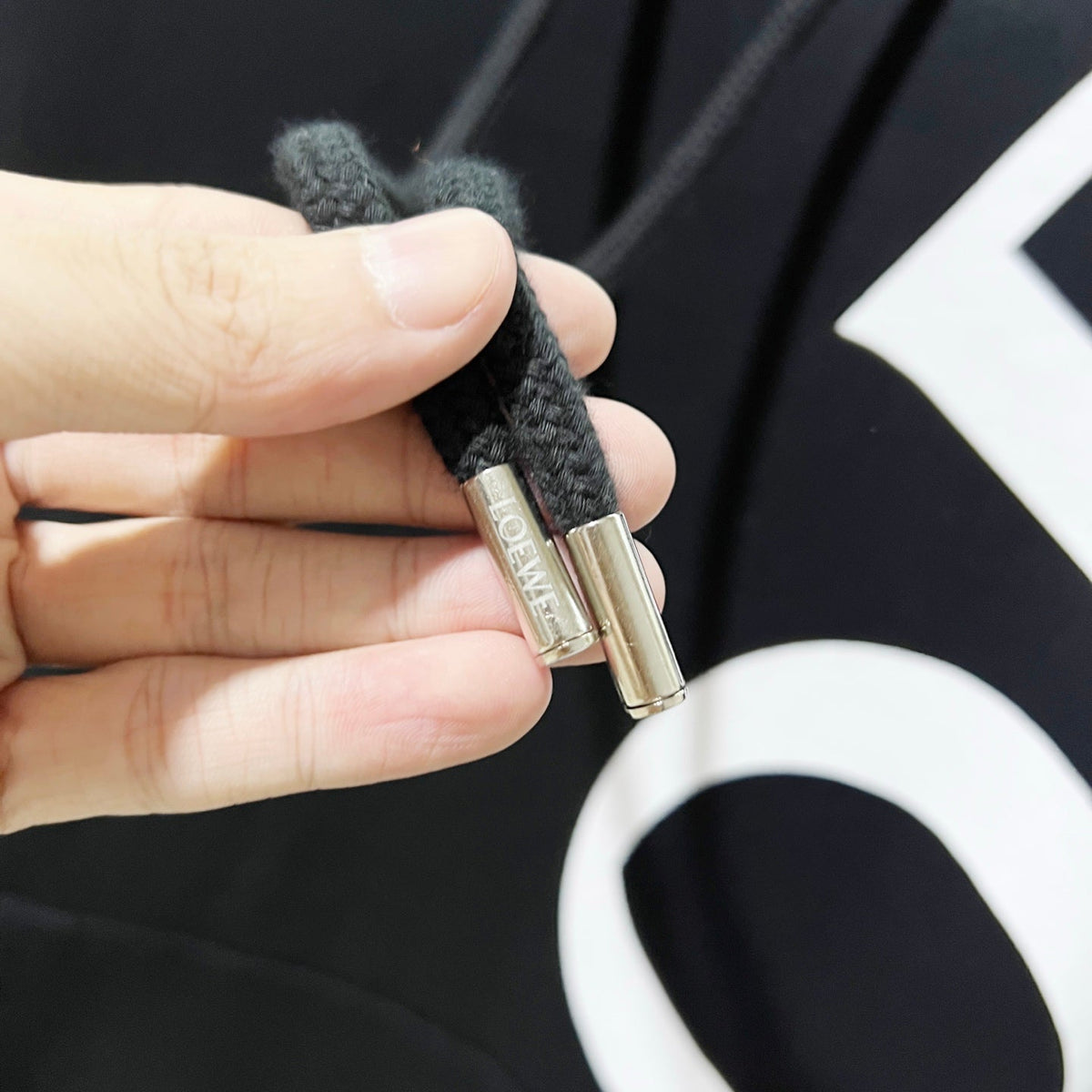 Classic Fit Hoodie-1092