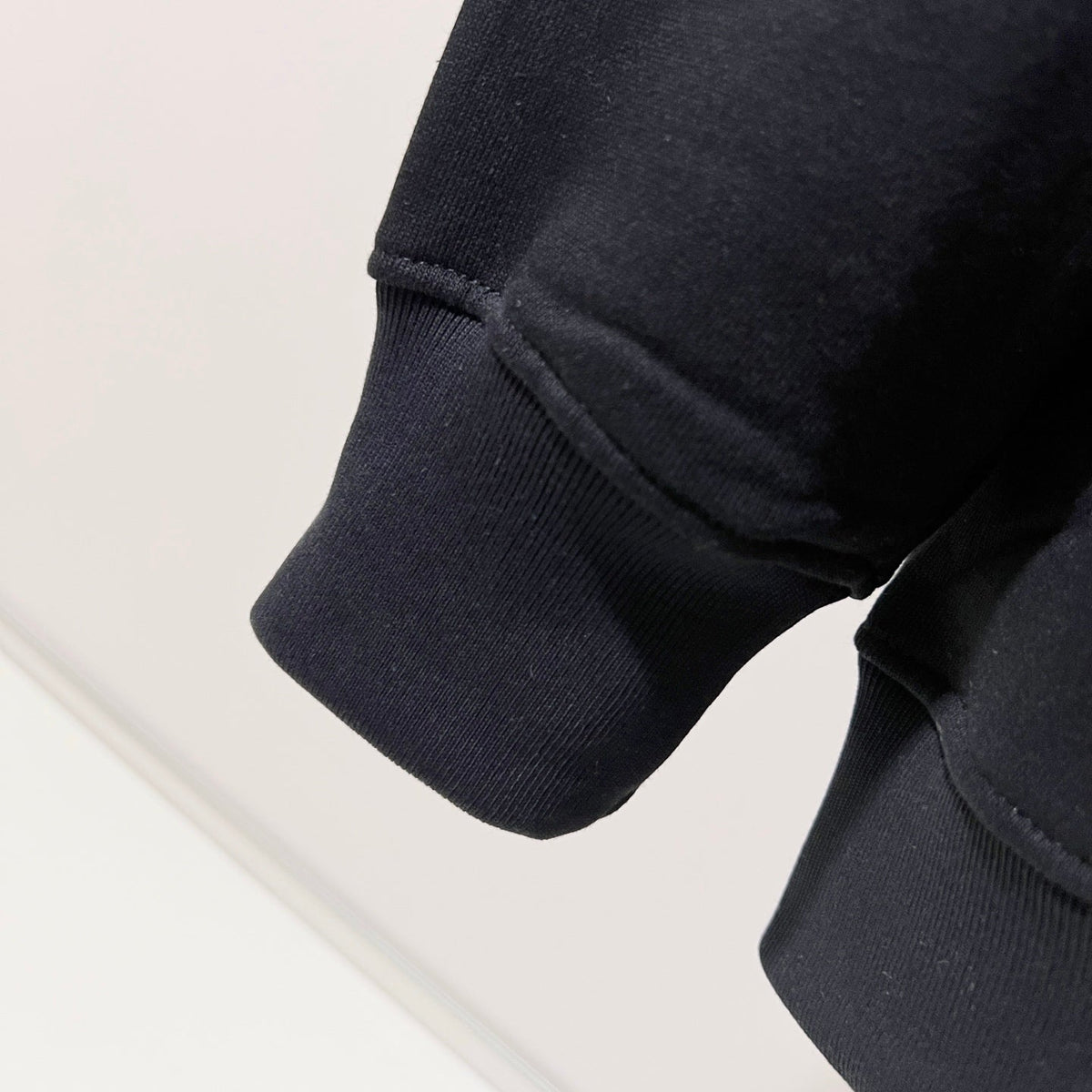 Classic Fit Hoodie-1092