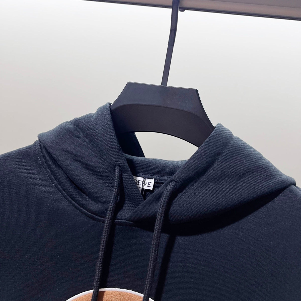 Classic Fit Hoodie-1095