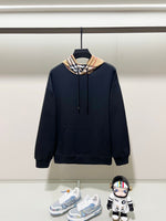 Classic Fit Hoodie-1098