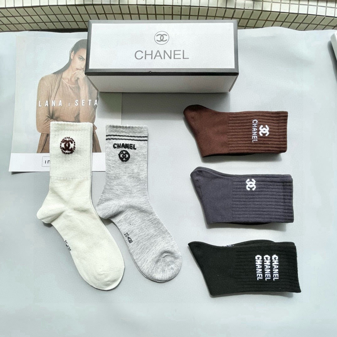 5-Pair Comfort Socks Set (1 BOX)-1