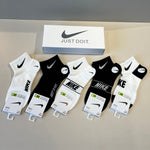 5-Pair Comfort Socks Set (1 BOX)-57