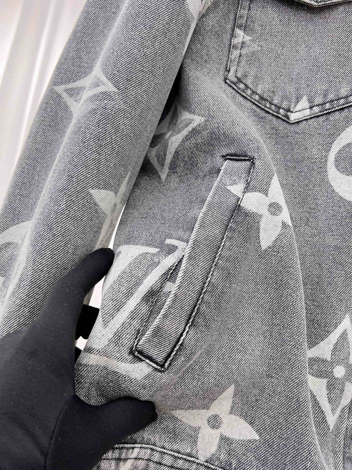 Premium Heavy-Duty Denim Jacket | Durable, Stylish & Built to Last-13