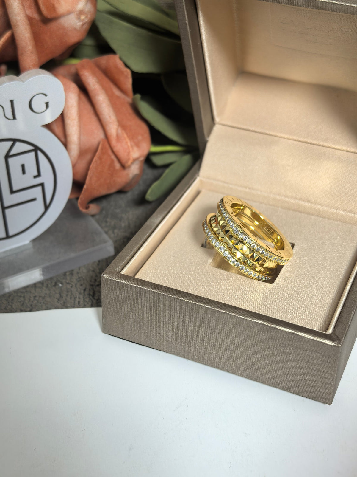 Minimalist Classic Ring-4