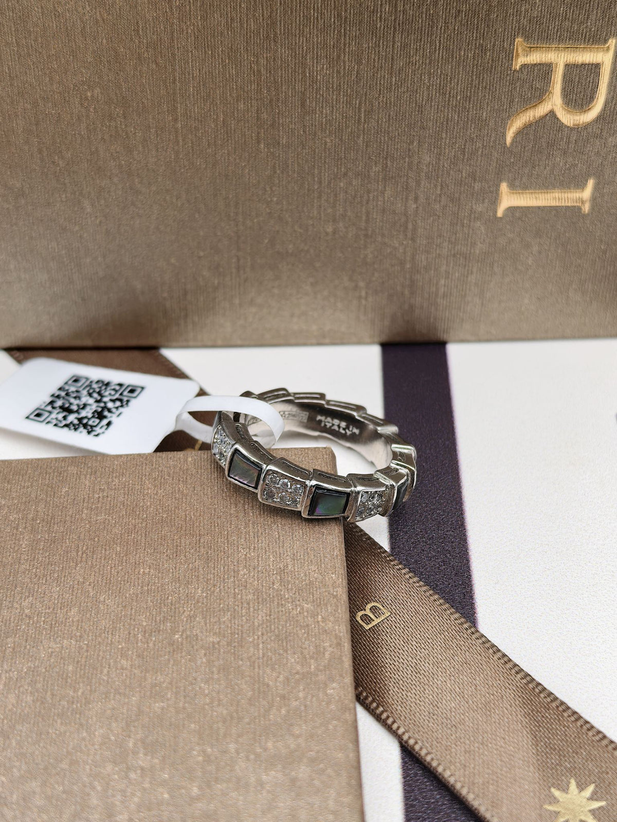 Minimalist Classic Ring-33