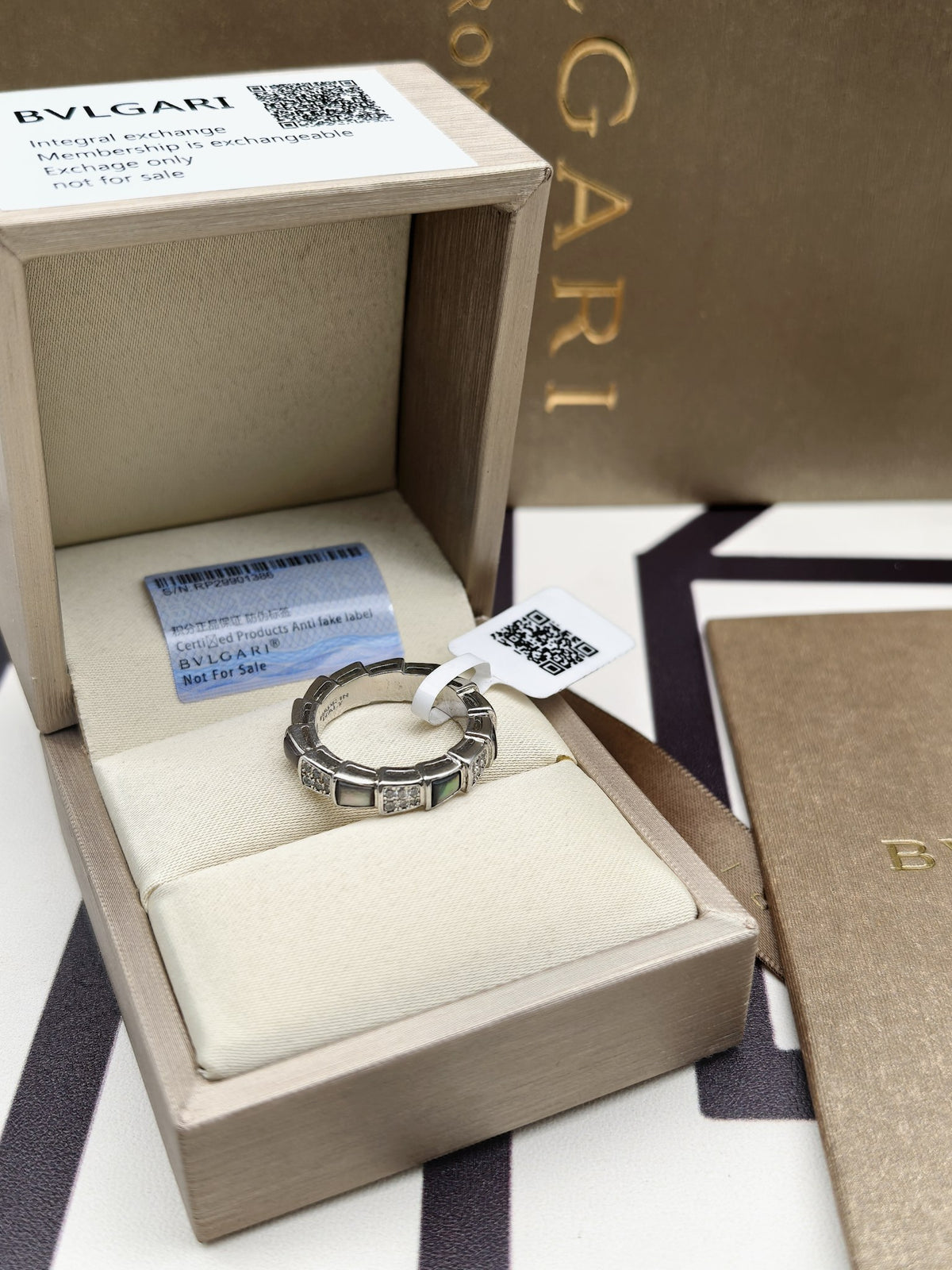 Minimalist Classic Ring-33