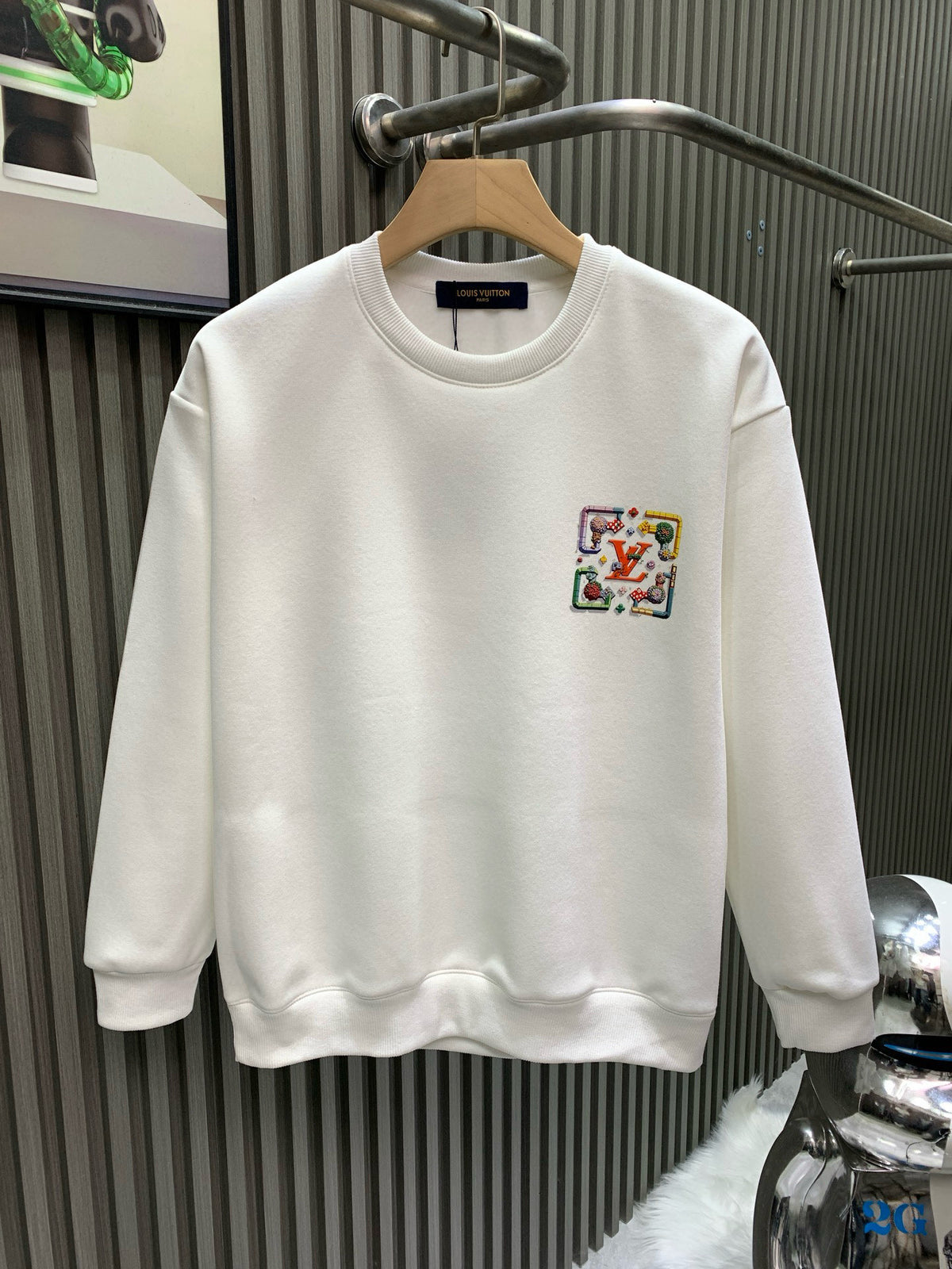 Classic Fit Hoodie-1001