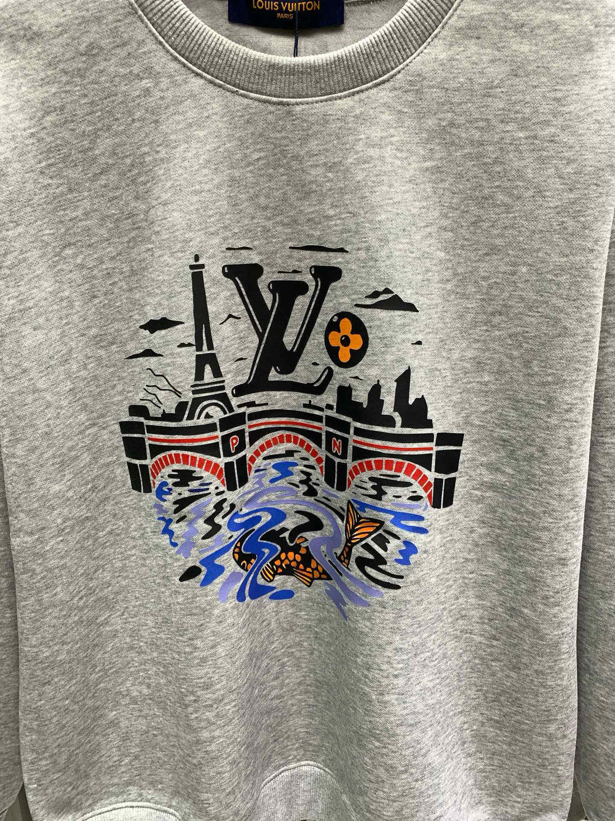 Classic Fit Hoodie-1002