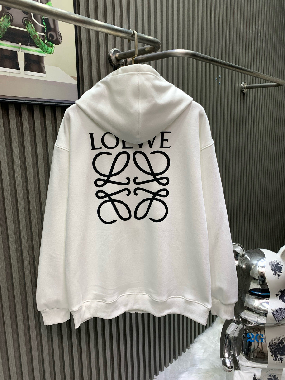 Classic Fit Hoodie-1009