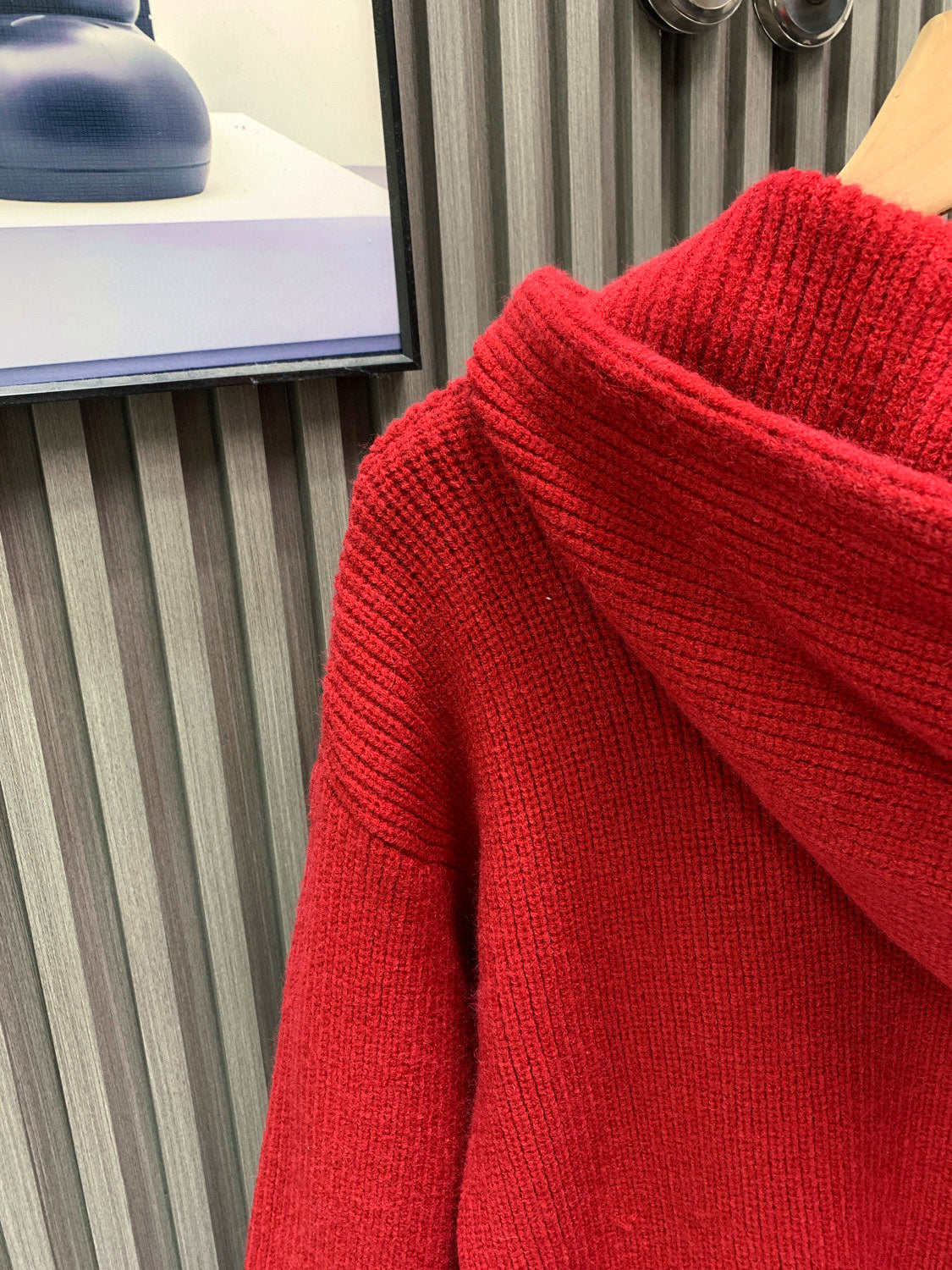 Classic Fit Hoodie-1010