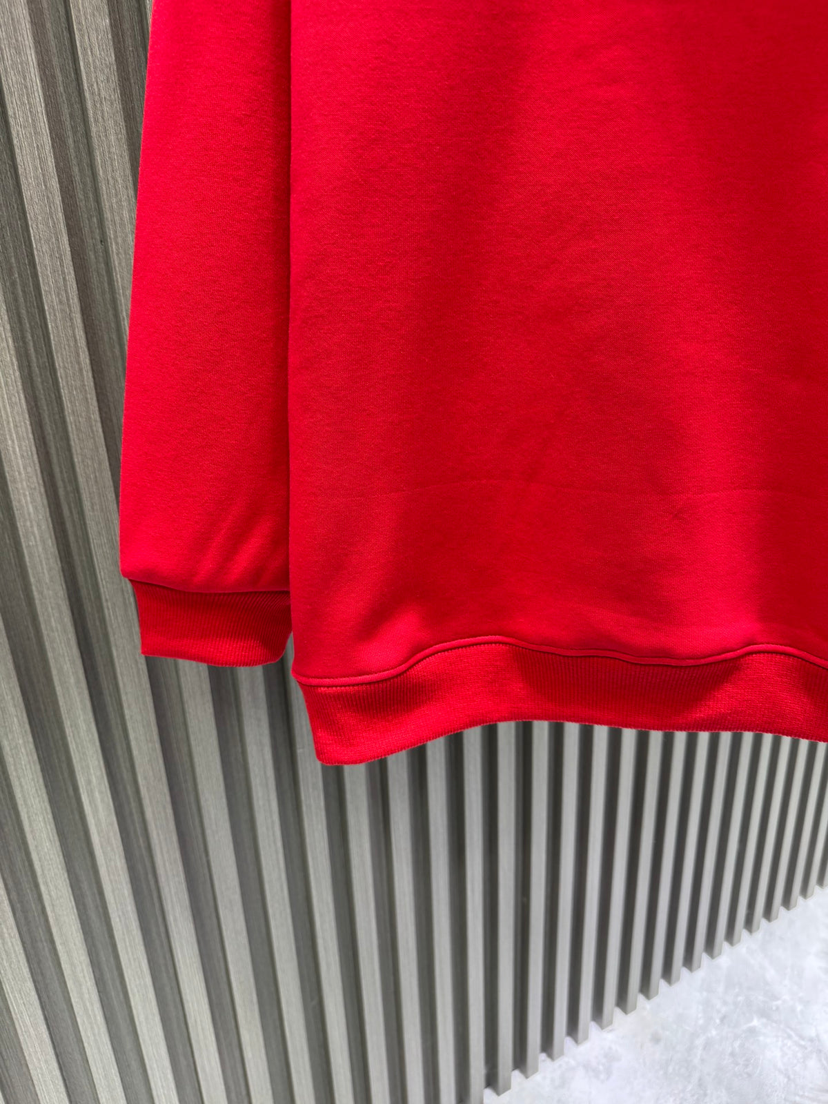 Classic Fit Hoodie-1020