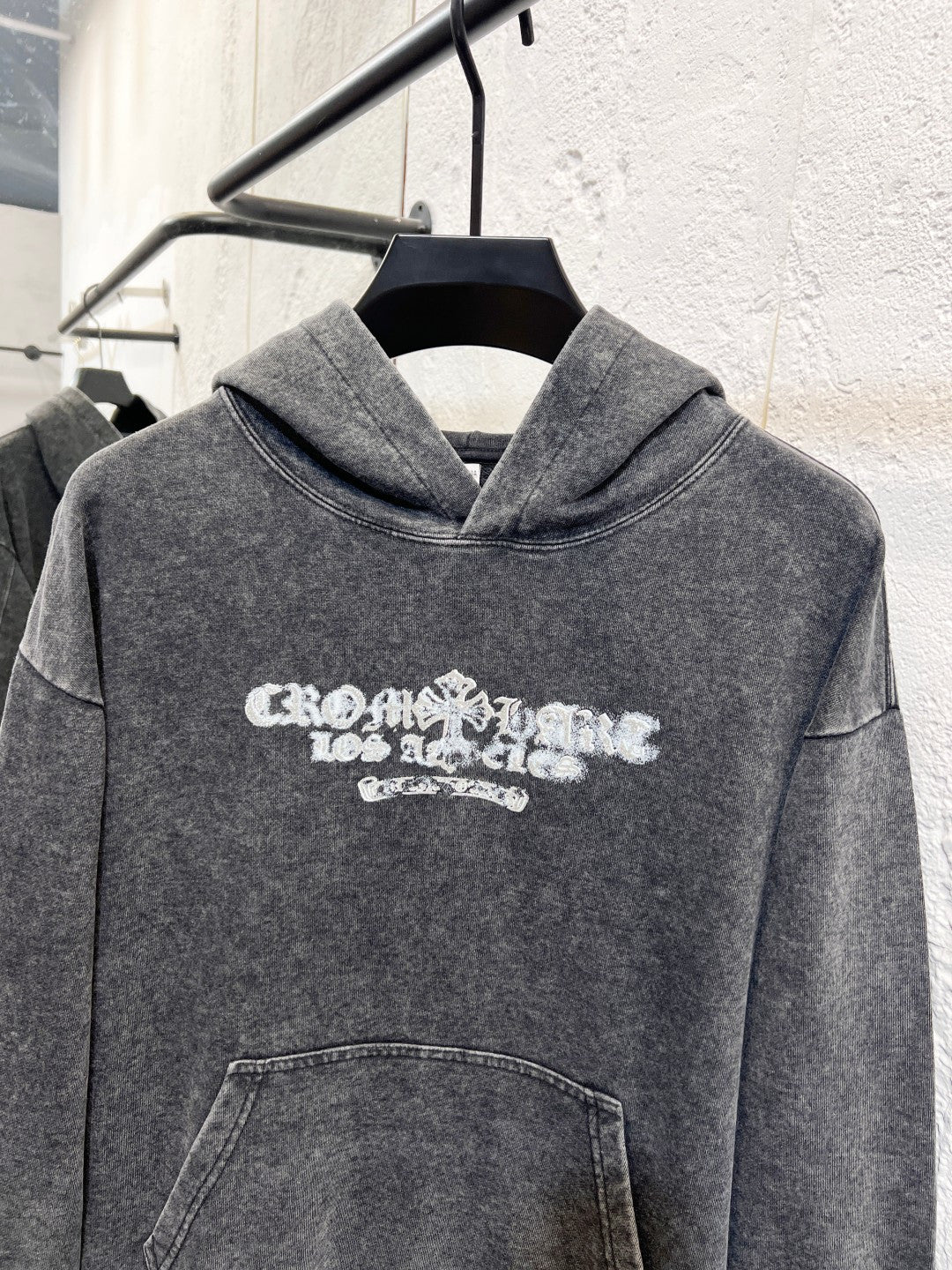 Classic Fit Hoodie-1028