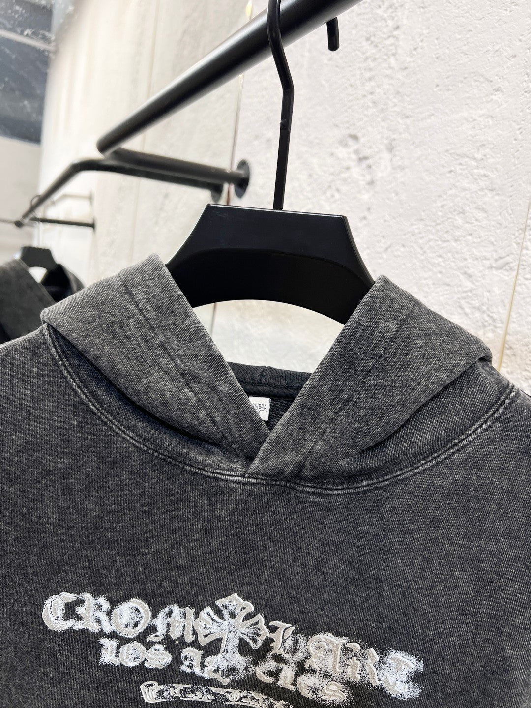 Classic Fit Hoodie-1028