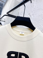 Classic Fit Hoodie-10231