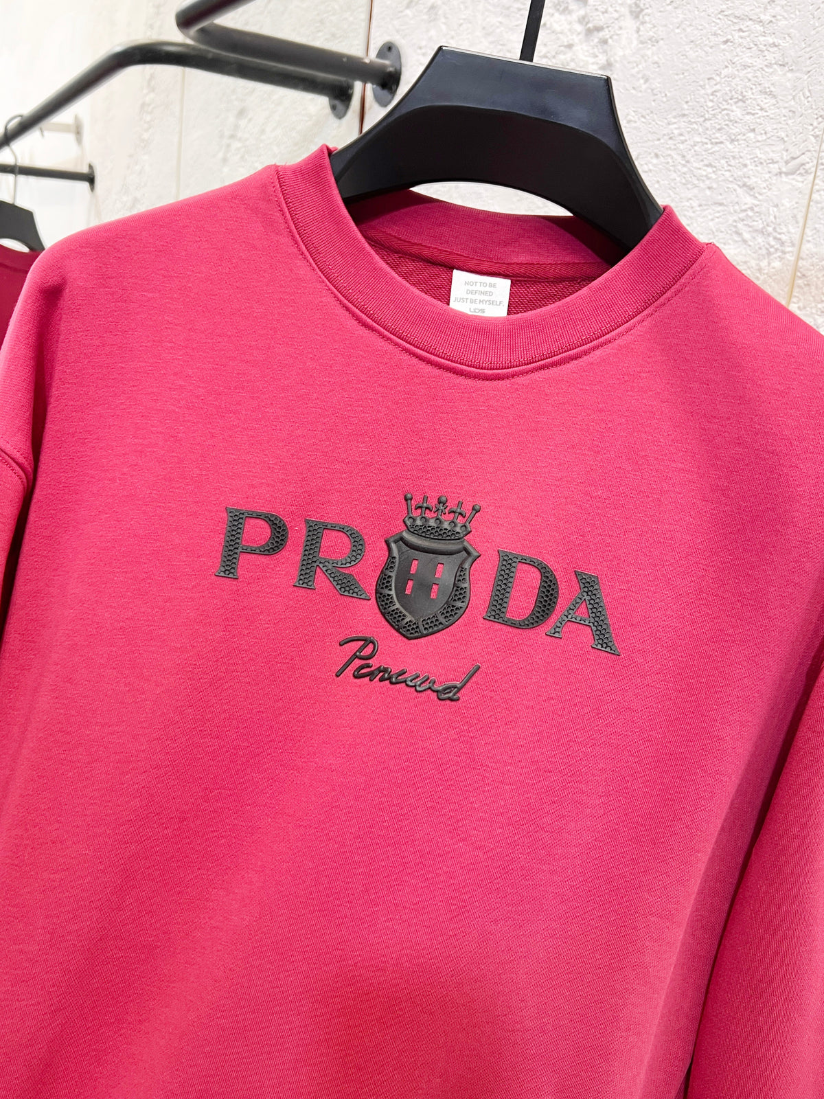 Classic Fit Hoodie-1034