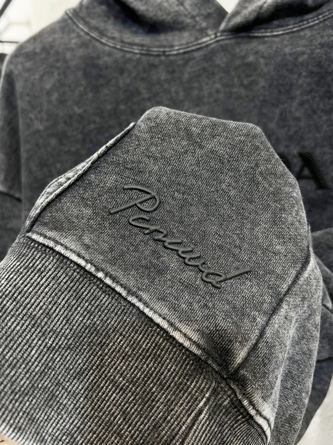 Classic Fit Hoodie-1046