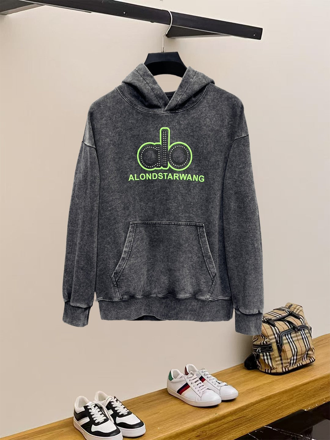 Classic Fit Hoodie-1048