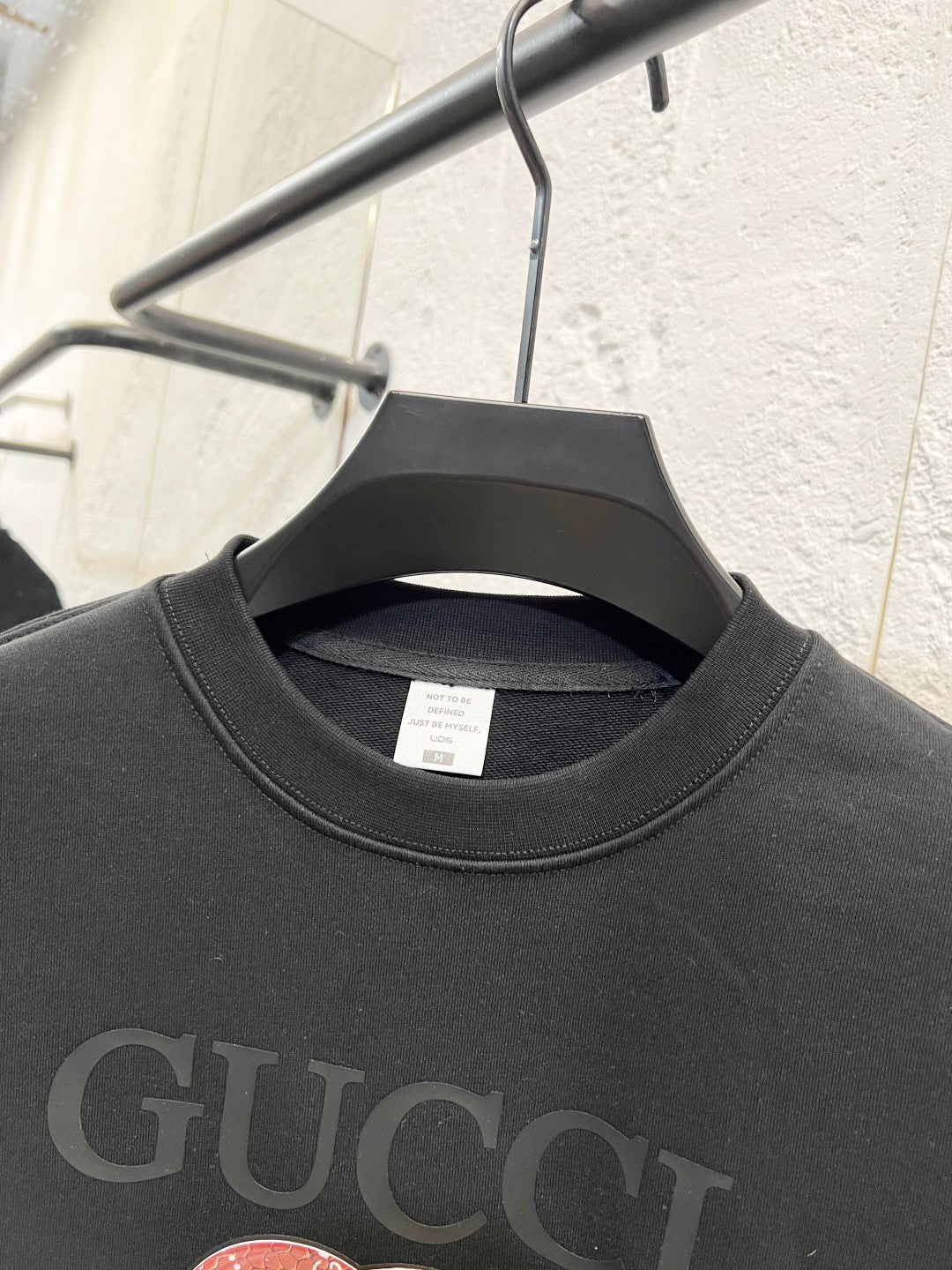 Classic Fit Hoodie-1050